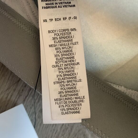 Nike woman’s training sport bra dri fit high support - Picture 4 of 4